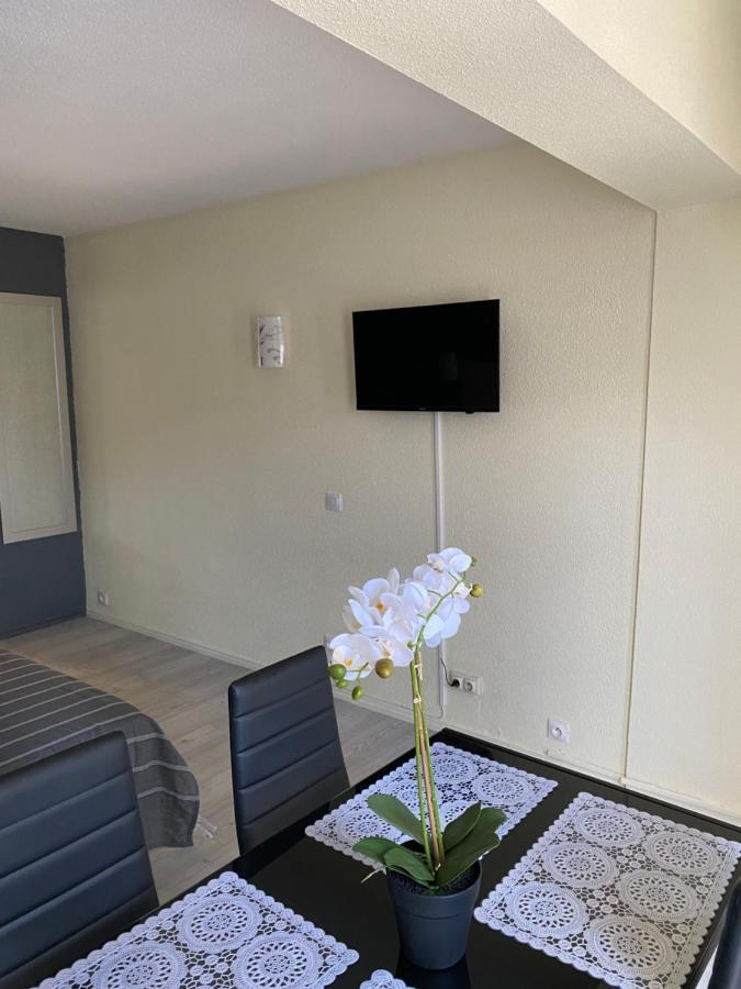 Appt Les Hameaux 2.0 Apartment อาร์ลส์ ภายนอก รูปภาพ